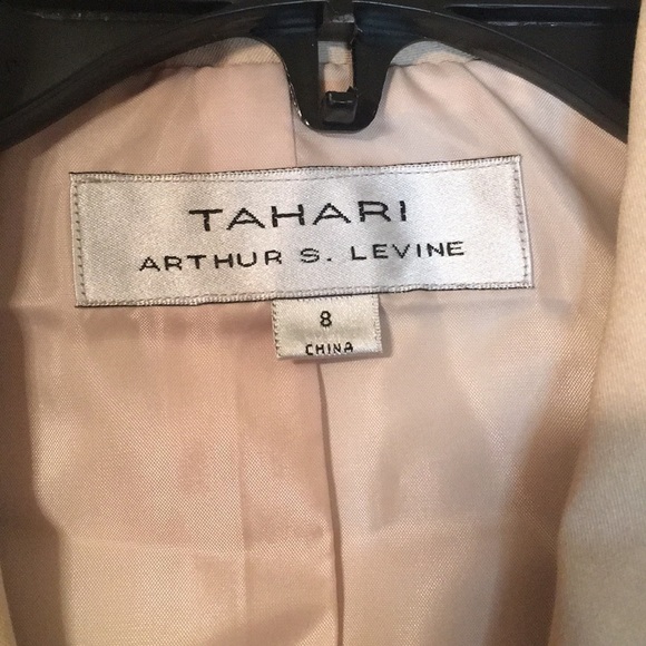 TAHARI ARTHUR S. LEVINE jacket - Picture 5 of 6